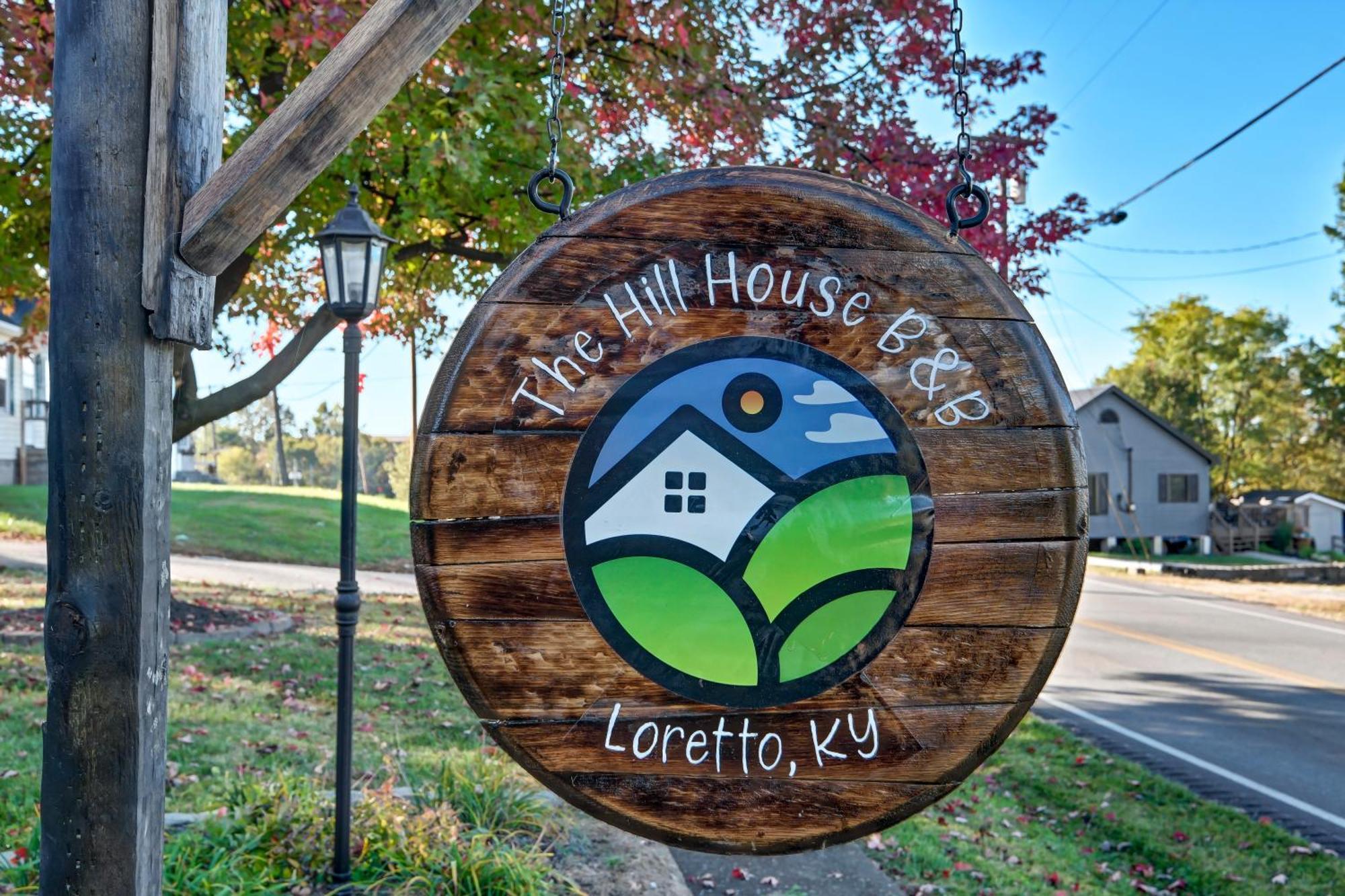 Hill House Bed And Breakfast Loretto Exterior photo